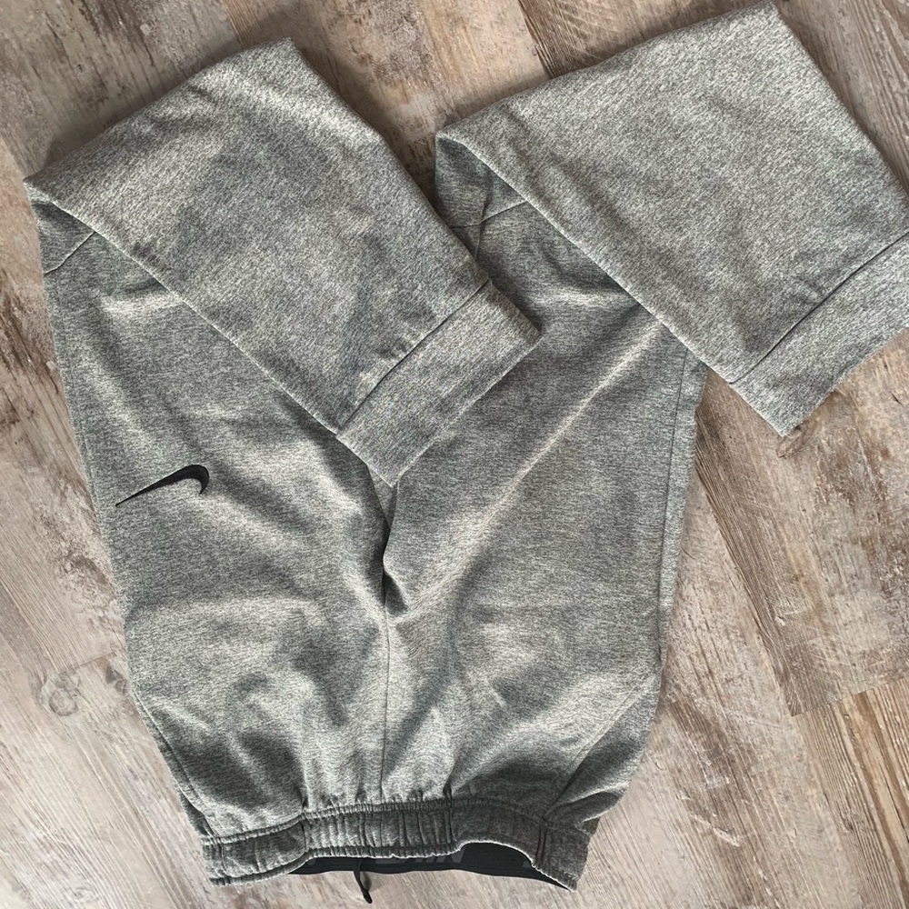Nike pro joggers